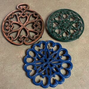 Set of 3 Decorative Trivets - Blue, Green, Rust